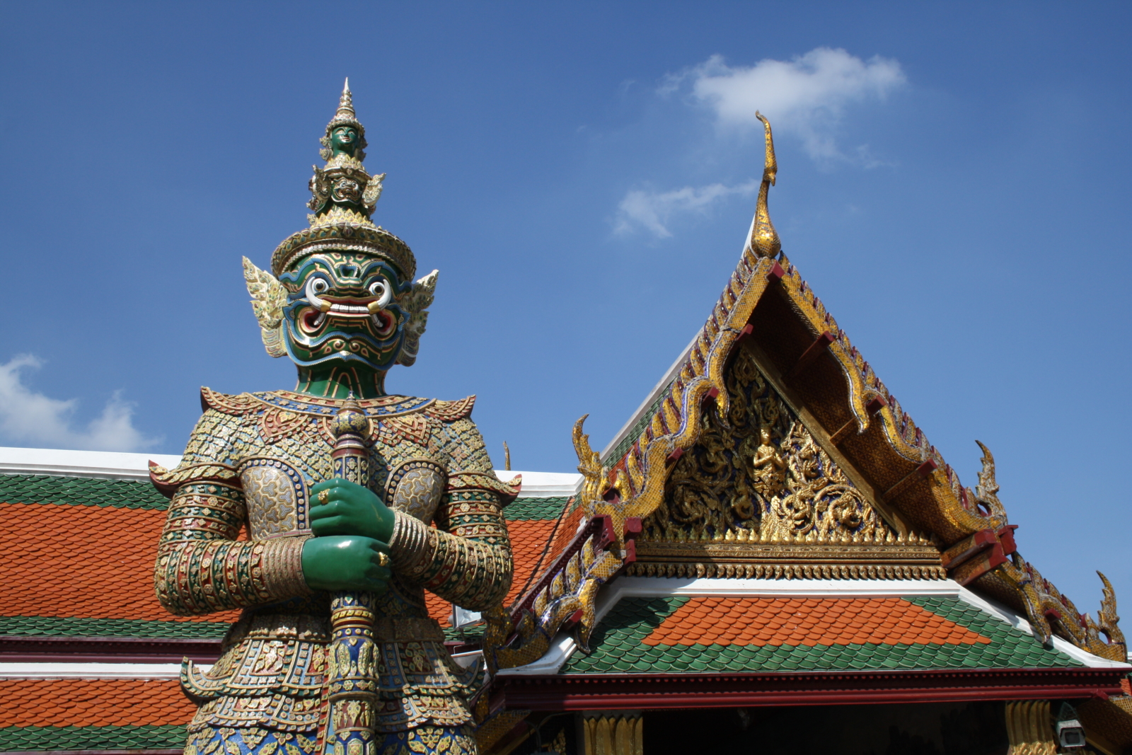 TUI_Thailand_Bangkok_Königspalast_Tempelwächter