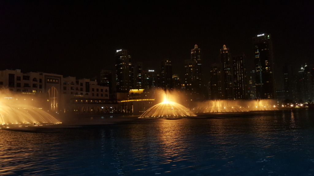 TUI_Dubai_Dubai Mall_Fountain