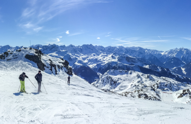 TUI Weihnachtsziel Österreich Skifahren